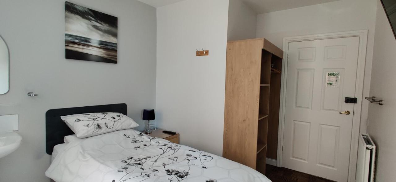 Aaron Lodge Guest House Leicester Esterno foto
