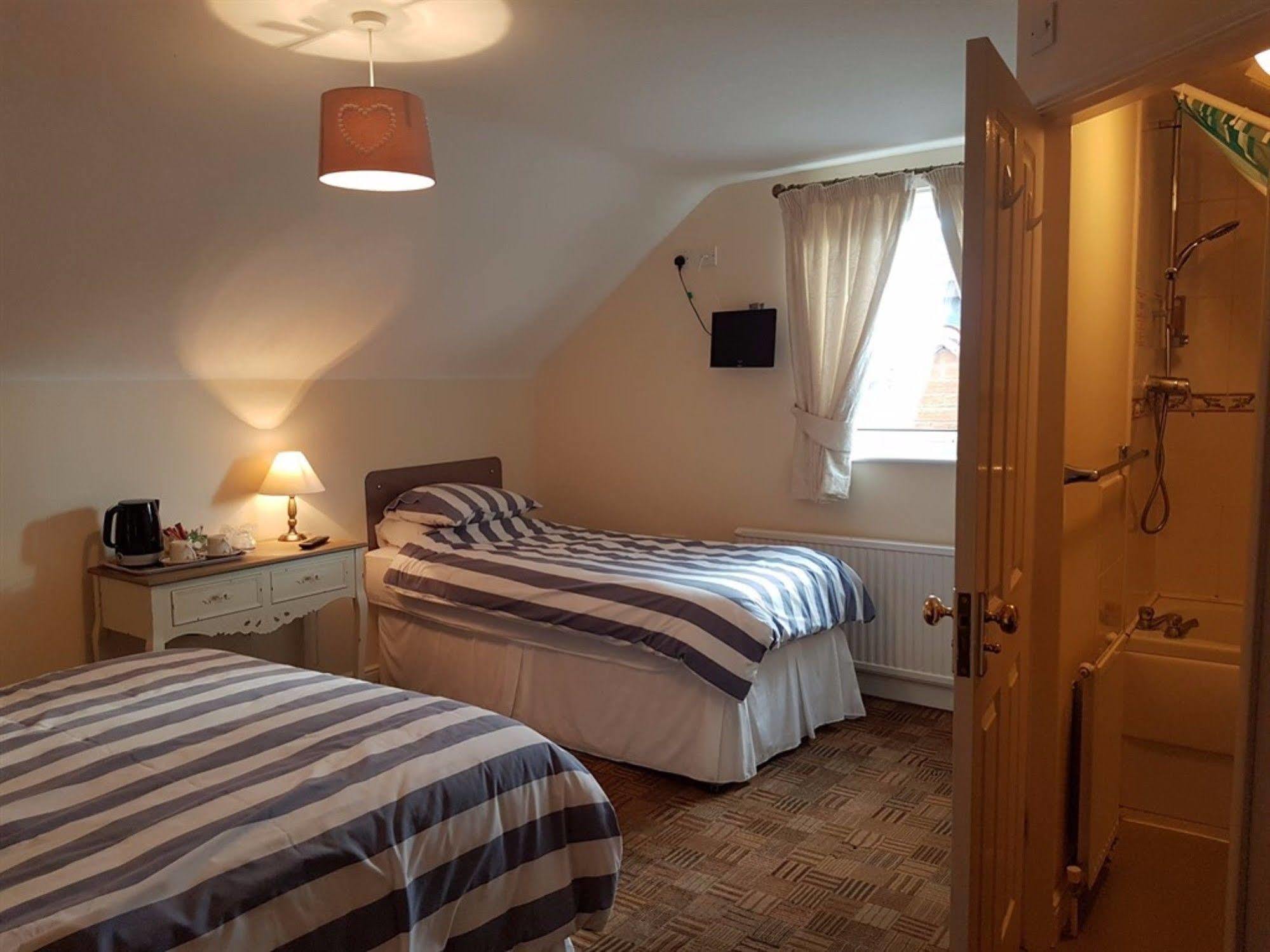 Aaron Lodge Guest House Leicester Esterno foto