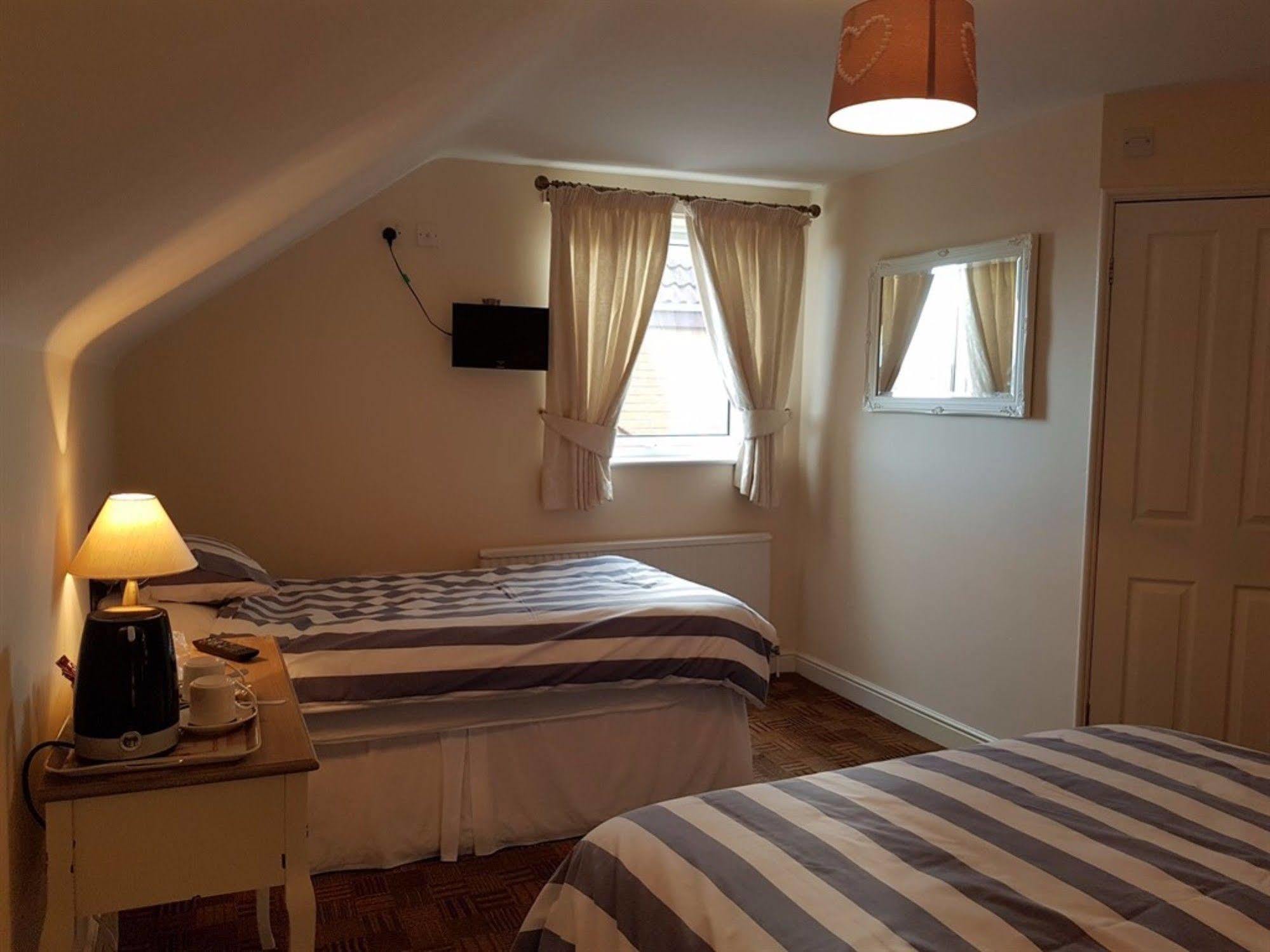 Aaron Lodge Guest House Leicester Esterno foto