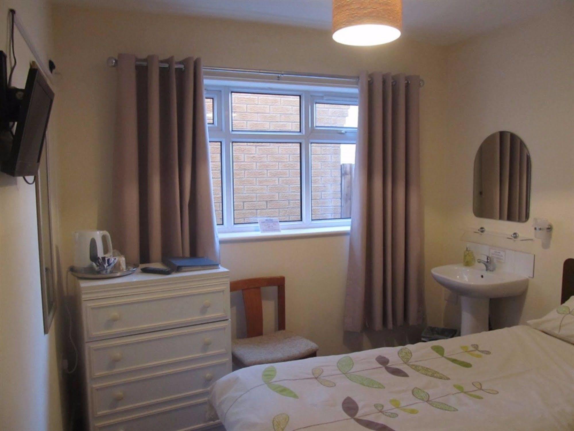 Aaron Lodge Guest House Leicester Esterno foto